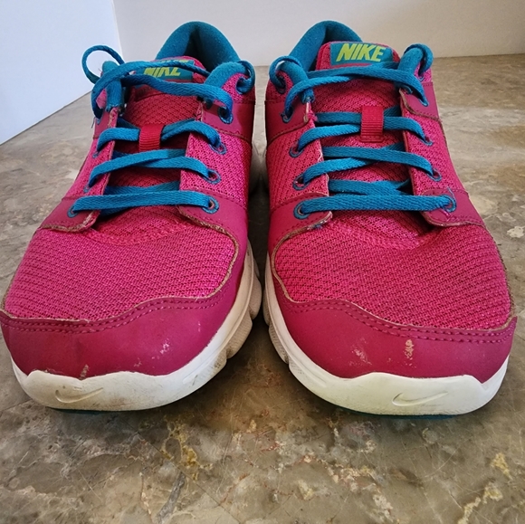 Nike Womens Flex Experience Rn Size 9 pink and blue - Picture 4 of 9